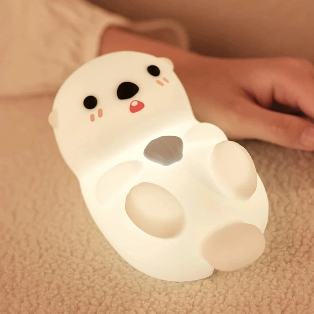 La Loutre Veilleuse lumière blanc doux le soir