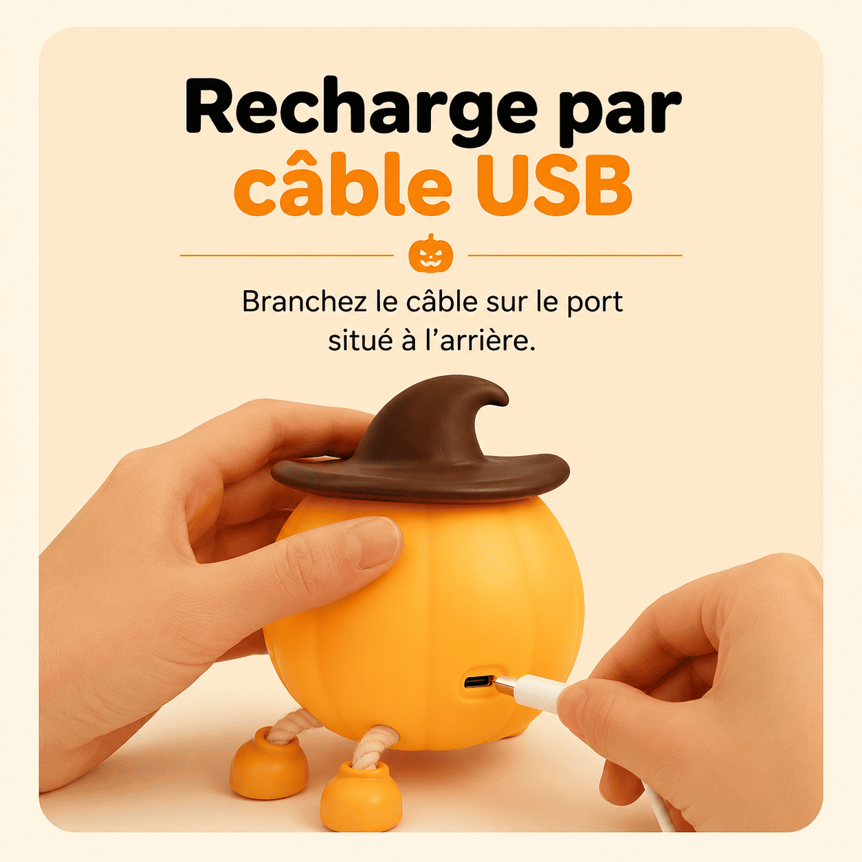 Branchement du câble USB au dos de la veilleuse